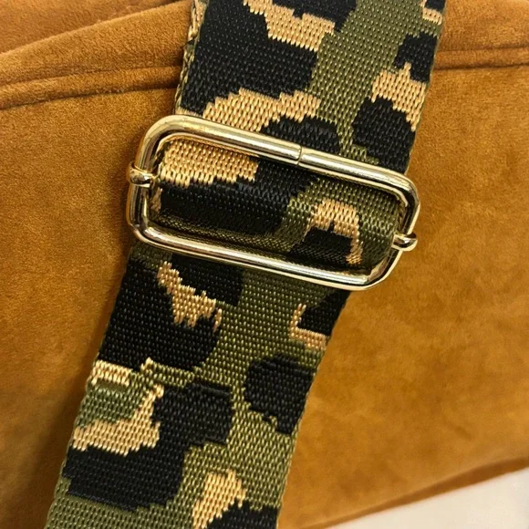 Ah-dorned Tan Faux Suede Leather Zip Top Crossbody Leopard Guitar Strap Bag - Picture 2 of 10